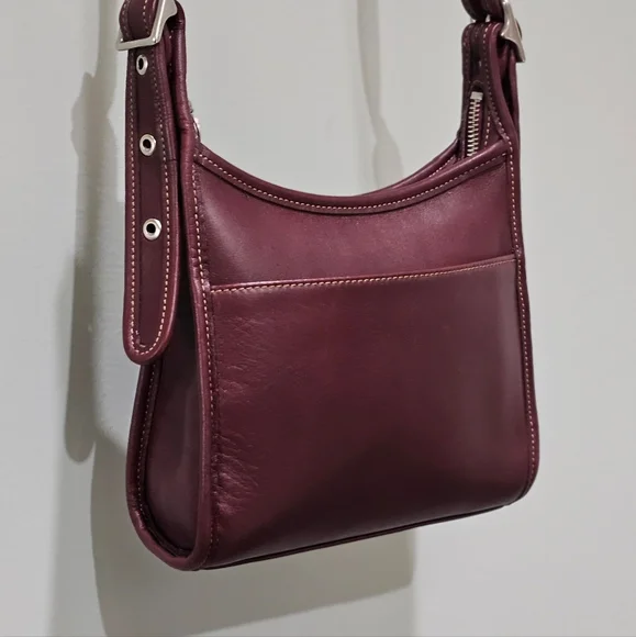 Sold!! Vintage Coach Legacy Small Zip Crossbody Shoulder Bag 9997 (Currant) - Picture 8 of 14